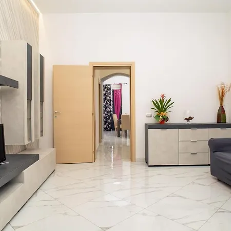 Manuela House Holiday home *